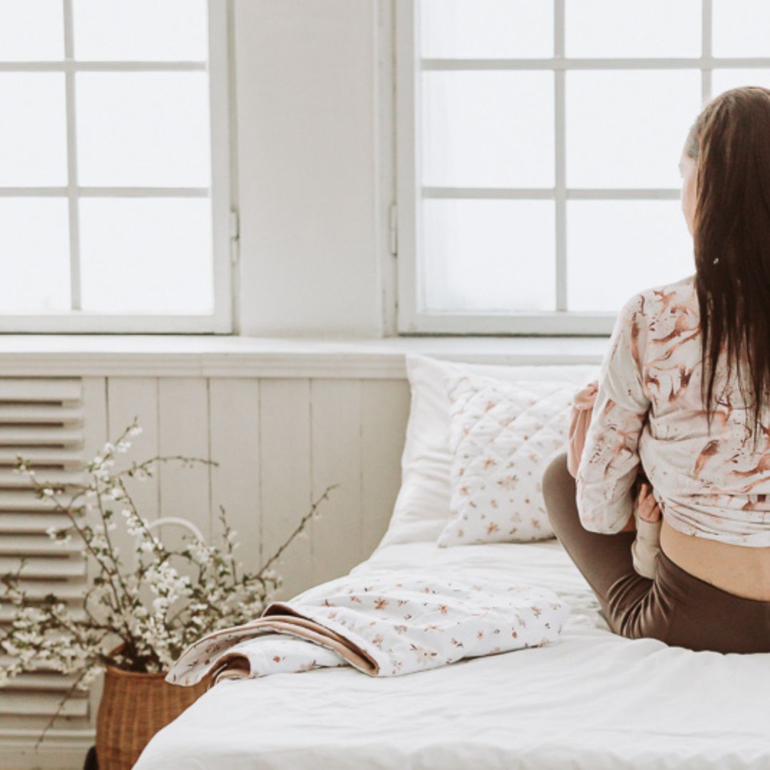Deco Pillow - Brown flowers